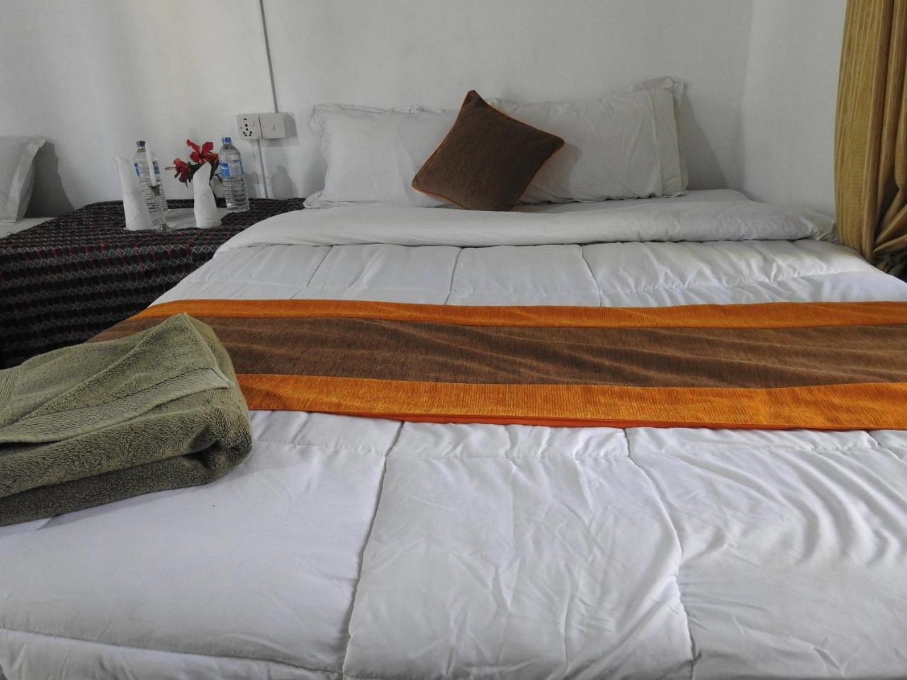 Rhino Lodge Bardia Pvt Ltd Bardiya Zewnętrze zdjęcie