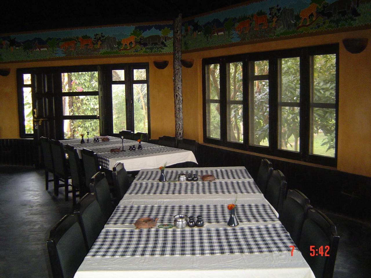 Rhino Lodge Bardia Pvt Ltd Bardiya Zewnętrze zdjęcie