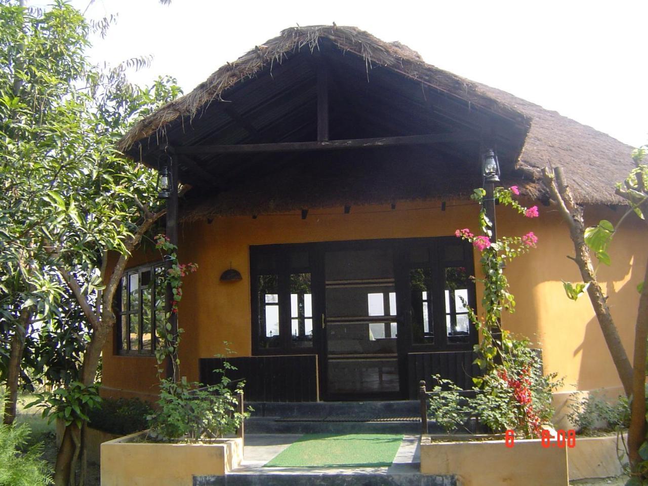Rhino Lodge Bardia Pvt Ltd Bardiya Zewnętrze zdjęcie