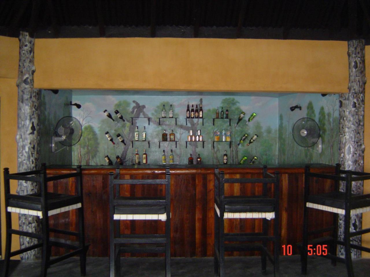 Rhino Lodge Bardia Pvt Ltd Bardiya Zewnętrze zdjęcie